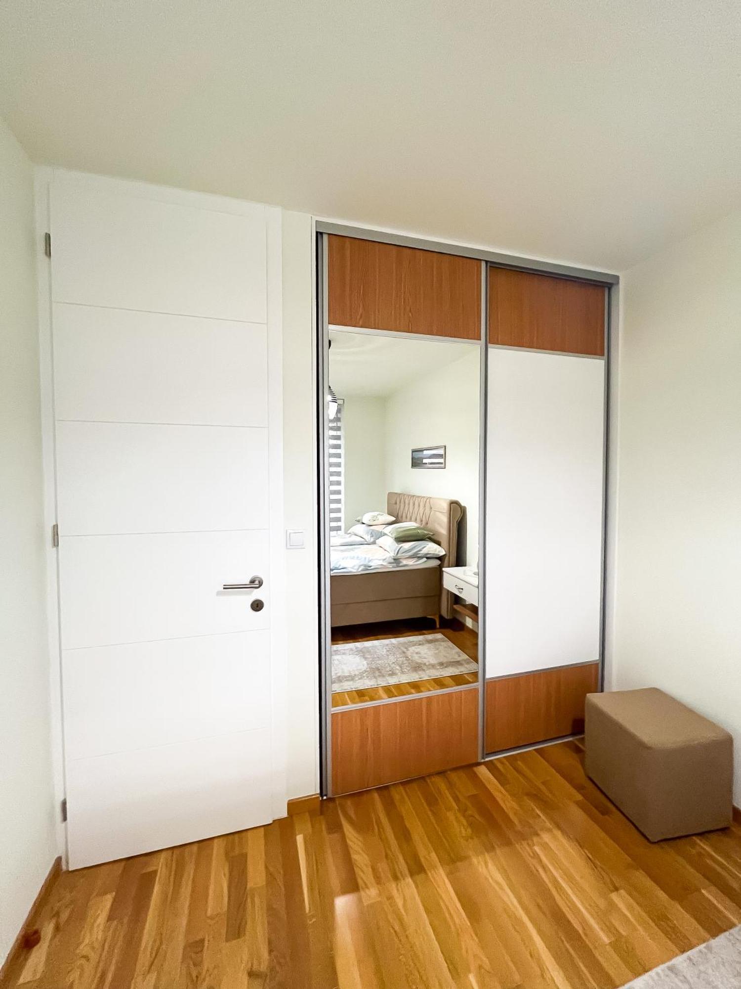 Chic Tower - Prime Spot Apartment Sarajevo