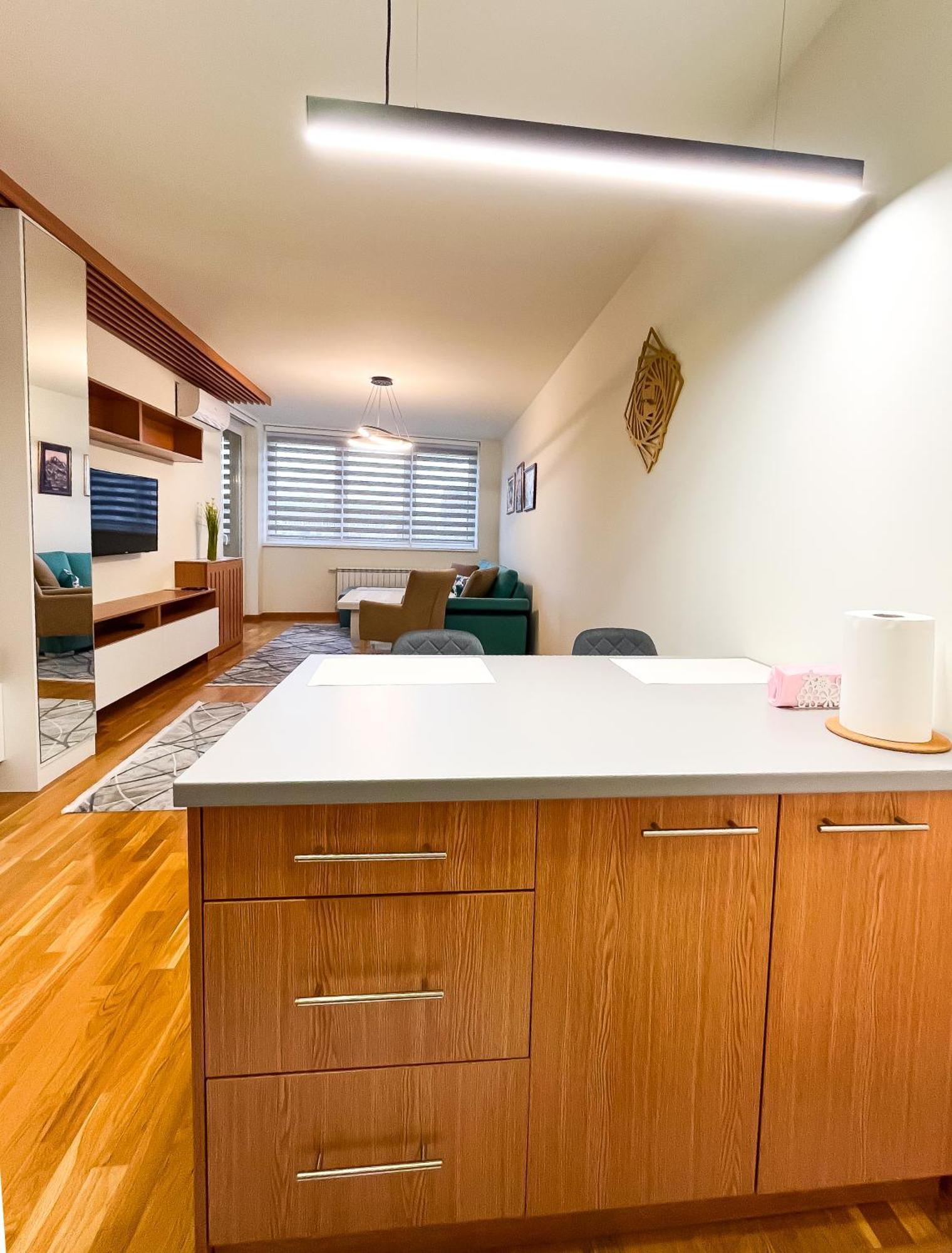 Chic Tower - Prime Spot Apartment
