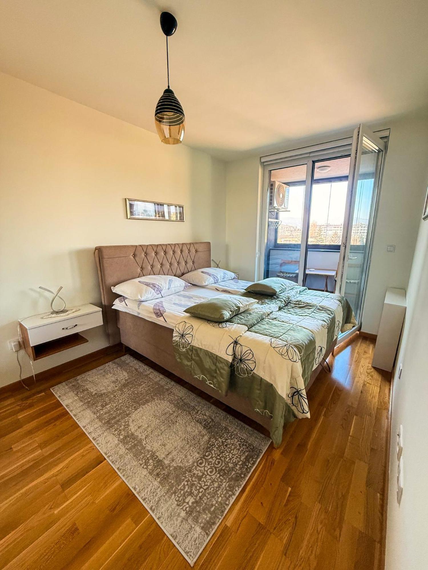 Chic Tower - Prime Spot Apartment